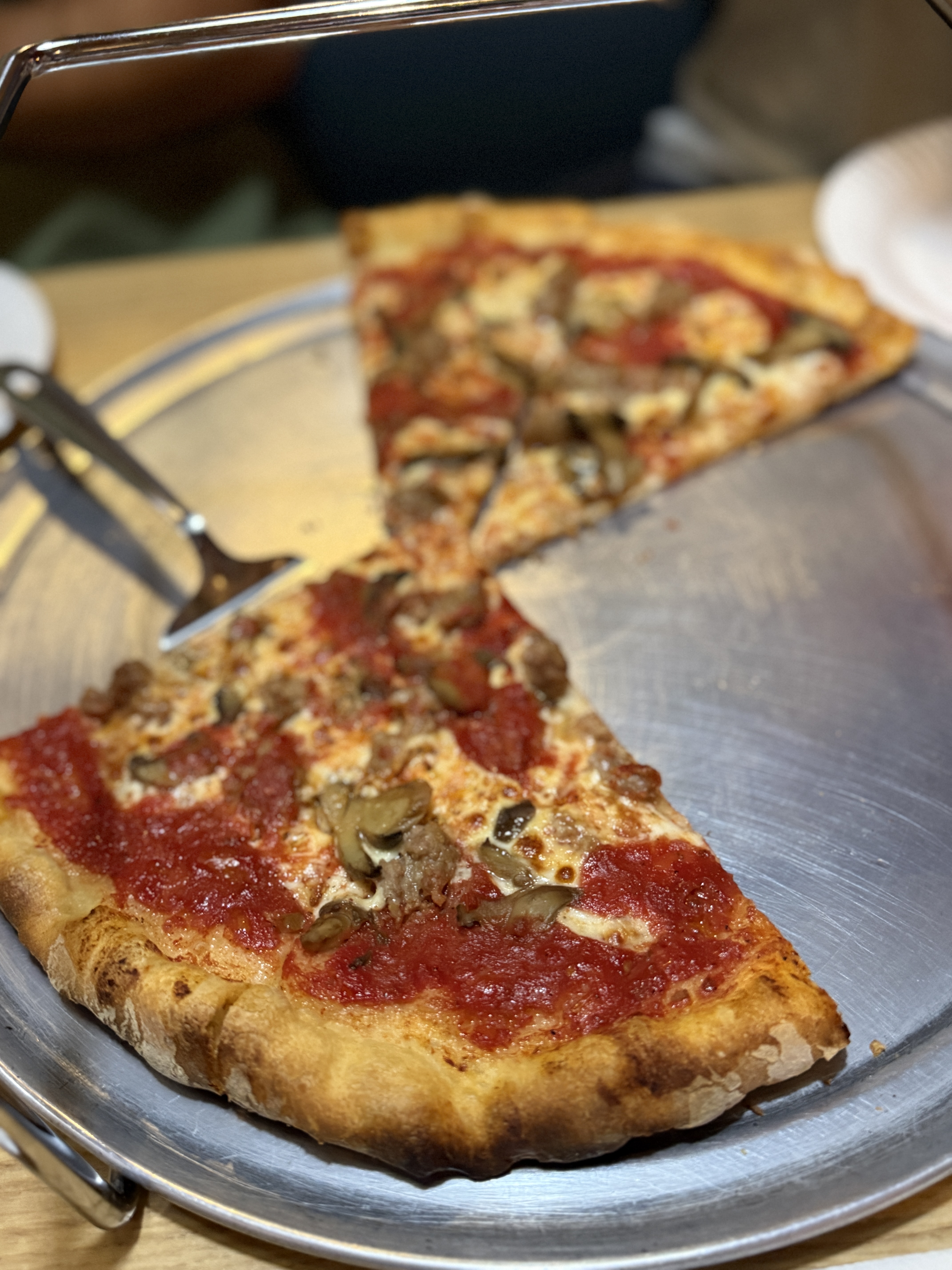 Pepperoni pizza at Tacconelli's